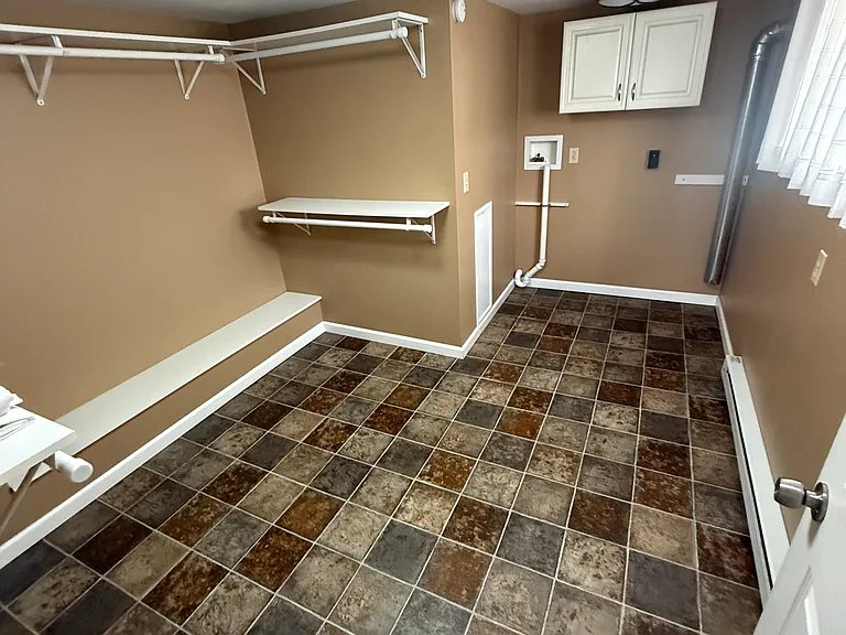 708 Carmalt St #3 — Photo 9