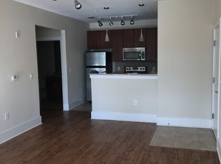 636 Council St APT 204, Wilmington, NC 28403