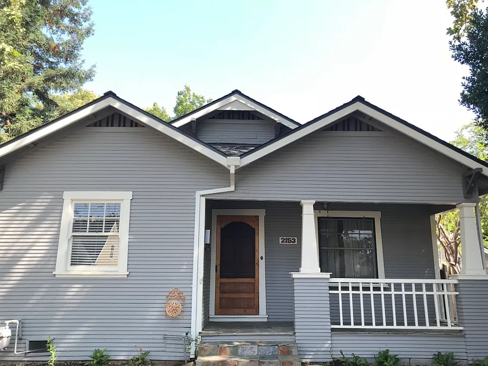 2153 7th Ave