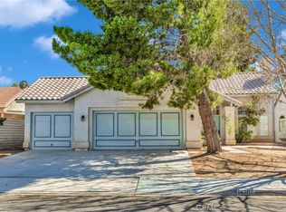 14205 Roan Rd, Victorville, CA 92394