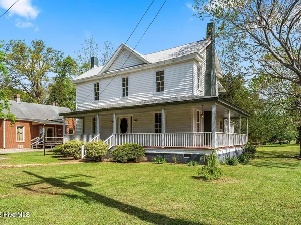 107 Church Street E, Elm City, NC 27822