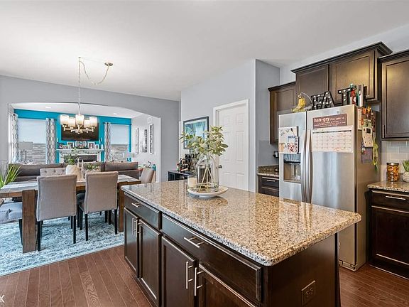5th image of 23454 Melrose Ln