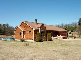 38 Cook Rd, Southampton, MA 01073