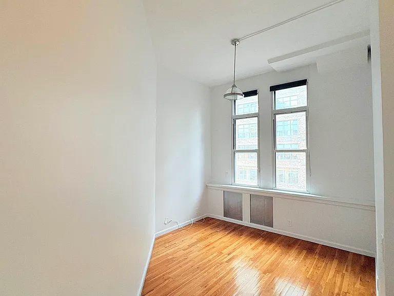 80 Varick St #8D — Photo 8
