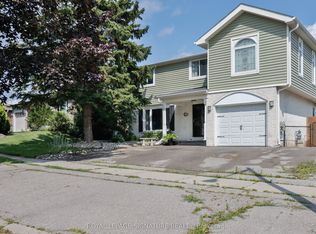 32 Harland Cres, Ajax, ON L1S1J9