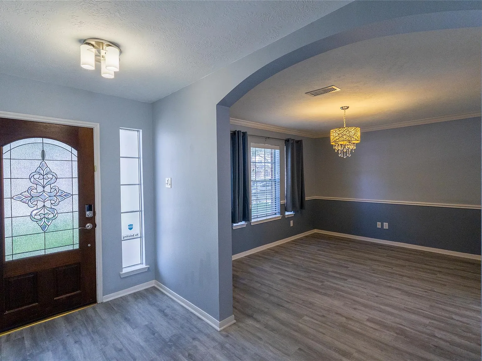 4 bed, 2.5 bath, 2634 sqft, $2,566 — Photo 4