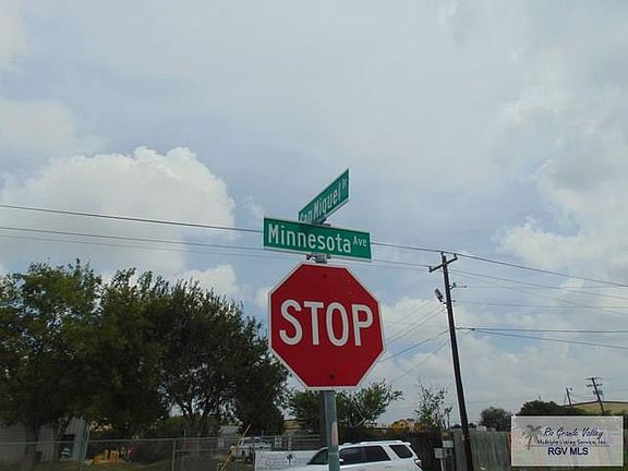 4th image of 2205 N Minnesota Ave