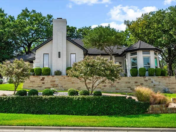 3908 Woodstock Dr, Colleyville, TX 76034