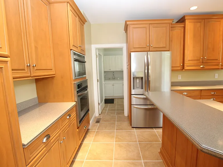 3 Good Hope Ct — Photo 13