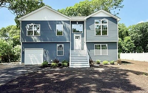 4th image of 90 Church Drive