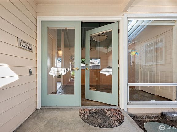 3rd image of 9506 Valhalla Way