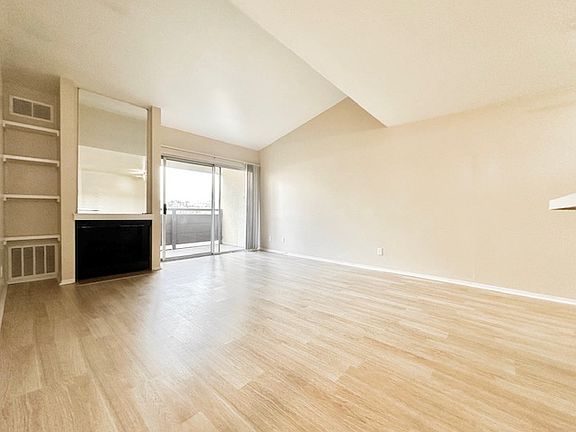3rd image of 1621 Hotel Cir S Unit E308