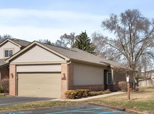 6769 Quail Run Cir N, Westland, MI 48185