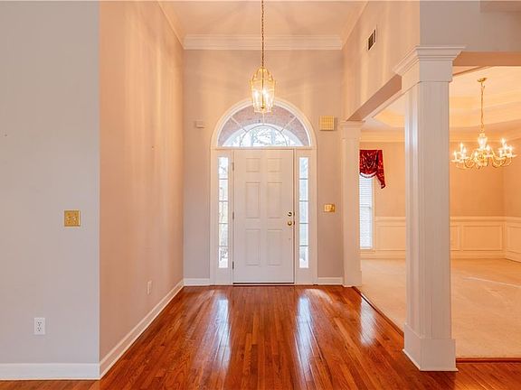 3rd image of 4924 Hugh Howell Rd