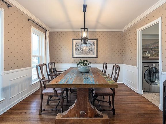 4th image of 2915 Elm Ridge Cv