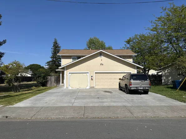 964 Temple Ave, Santa Rosa, CA 95404