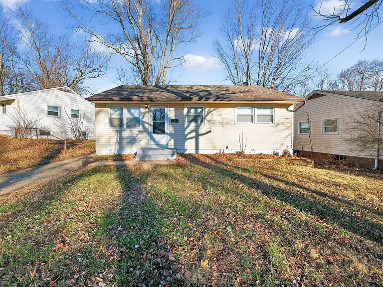 10617 Dunkeld Cir — Photo 2