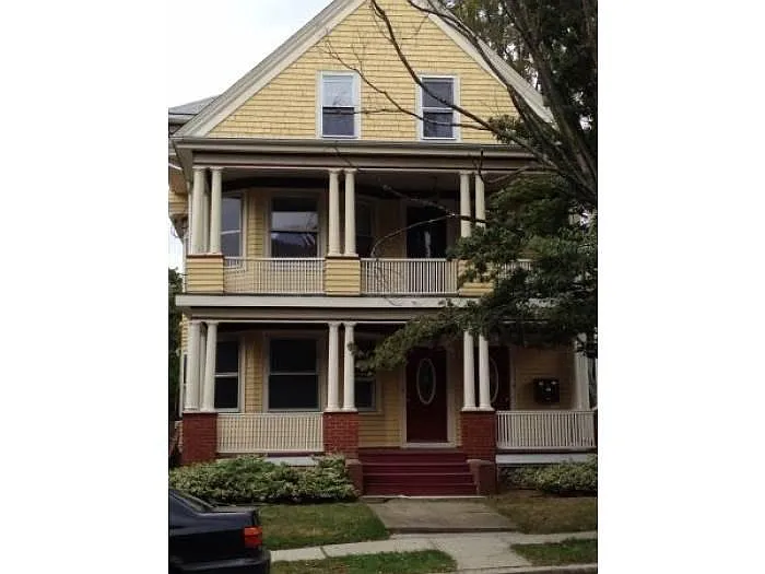 Photo 1 of 11 - 549 Hope St #A - Providence, RI Front - 549 Hope St #A