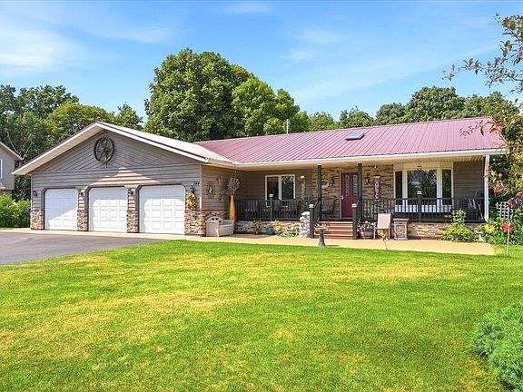 3rd image of W744 Golfview Dr
