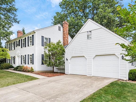 2nd image of 954 Lornaberry Ln