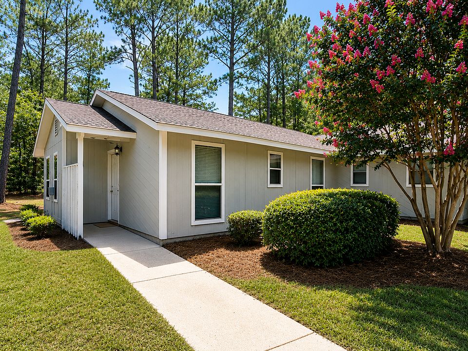 1st image of 759 Hedgelawn Way