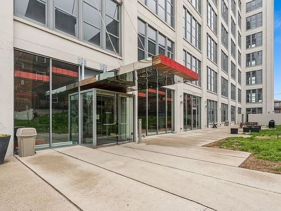 3rd image of 50 Dey St APT 260