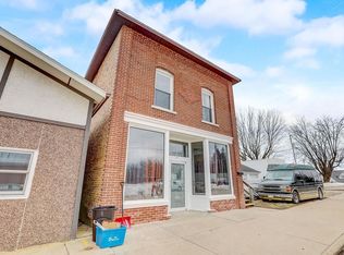 711 Main St, Ridgeway, WI 53582