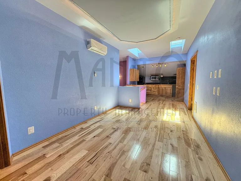 3642 W Wellesley Ave — Photo 18