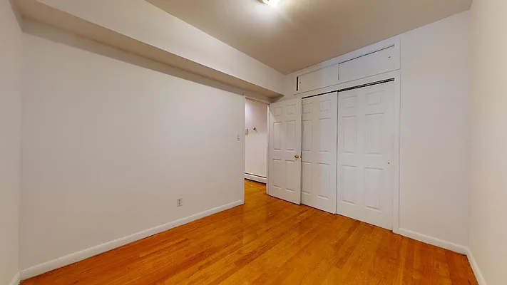 Rented by Bond New York | media 28