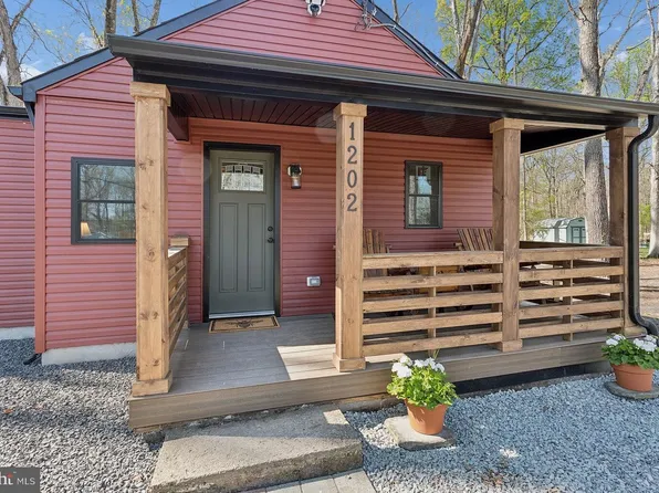 1202 Woolman Rd, Hainesport, NJ 08036