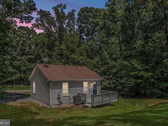 2nd image of 7001 Gumtree Ct