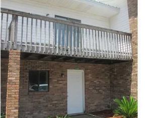 263L Brooks St SE, Fort Walton Beach, FL 32548