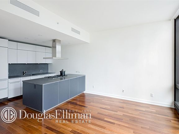2nd image of 101 Warren St APT 970N