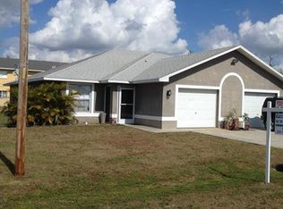 271 SW 3rd Ter, Cape Coral, FL 33991