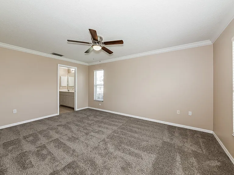 6888 Mauna Loa Blvd — Photo 10