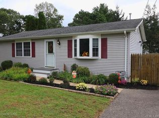69 Capstan Ave, Manahawkin, NJ 08050