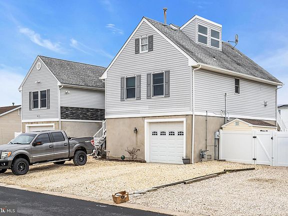 2nd image of 112 Southard Dr