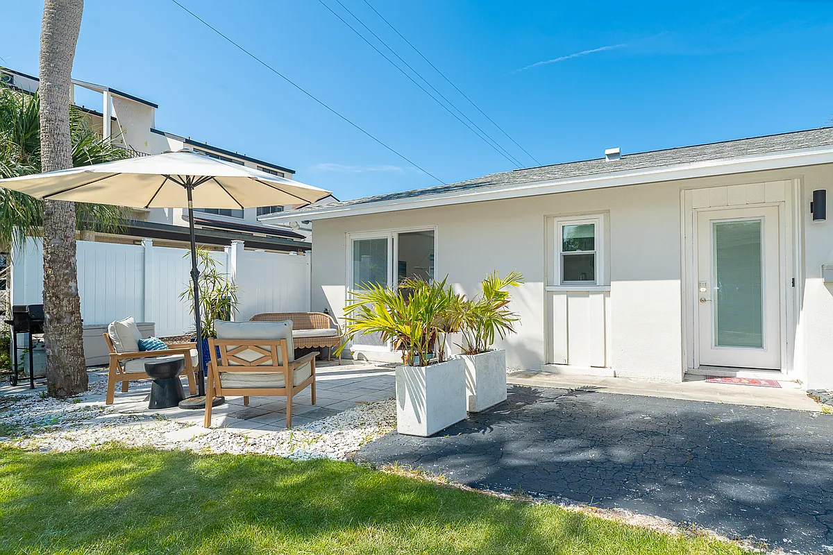 Building Photo - 1140 S Moonmist Ct