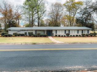 5414 Pine Dr, Eastman, GA 31023