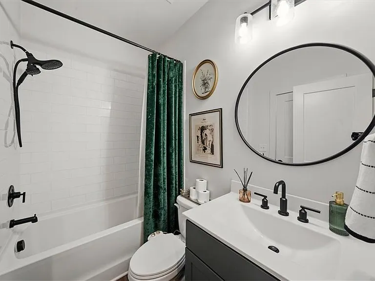914 Spencer Ave — Photo 19