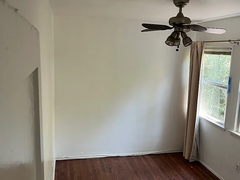 2341 W Avenue 31 #5 — Photo 10