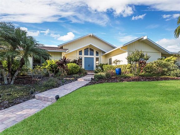 2nd image of 3623 Beneva Oaks Cir