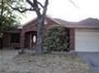 705 Linda Dr, Joshua, TX 76058
