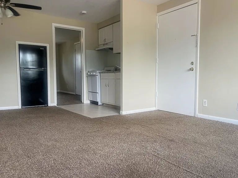 2654 Sheridan Dr — Photo 1