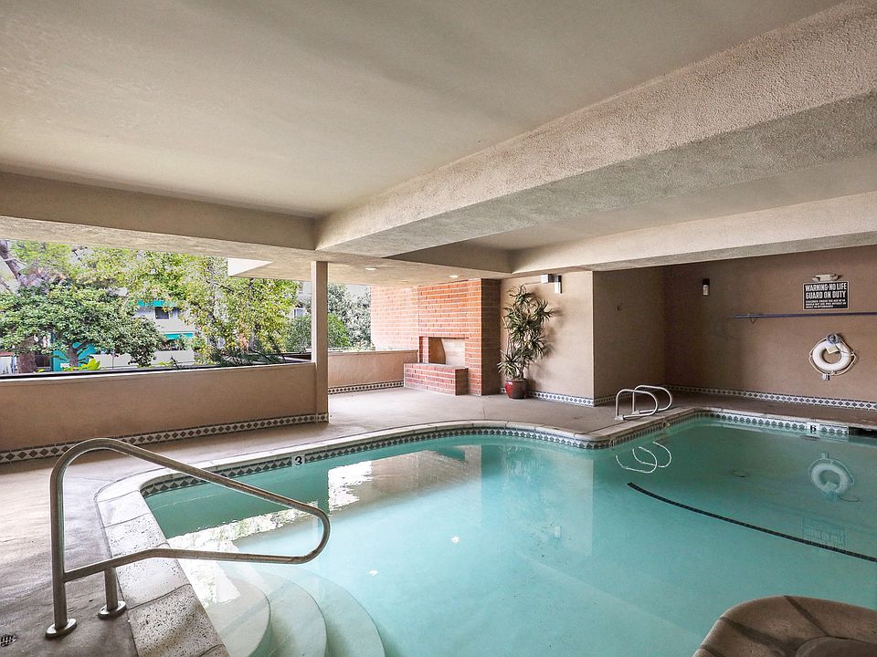 Indoor/Outdoor Resident Pool