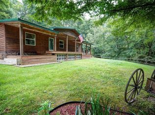 46 Baptist Ln, Ashford, WV 25009