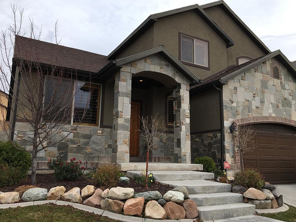 Beautiful two story home for rent