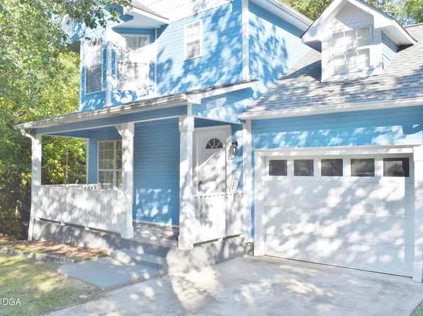 633 Shadow Moss Dr, Macon, GA 31204