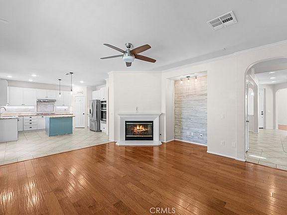 3rd image of 33456 Warwick Hills Rd