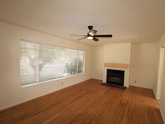 5th image of 2352 Pierpont Blvd